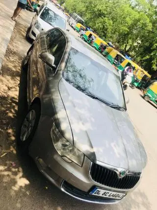 Skoda Superb ELEGANCE 2.0 TDI CR AT 2009