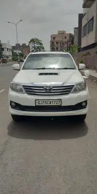 Toyota Fortuner 3.0 4X2 AT 2012
