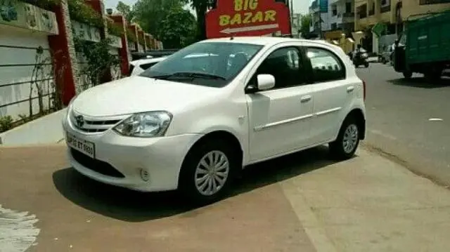 Toyota Etios Liva GD 2013