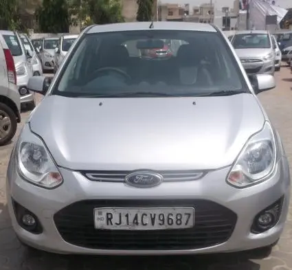 Ford Figo 1.4 TDCI TITANIUM 2014