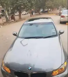 BMW 3 Series 320d 2011
