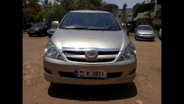 Toyota Innova 2.5 V 8 STR 2007