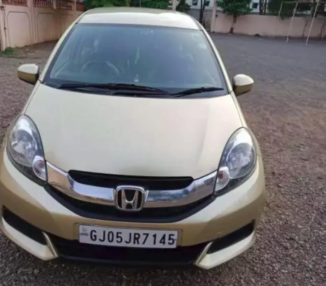 Honda Mobilio S i-DTEC 2015