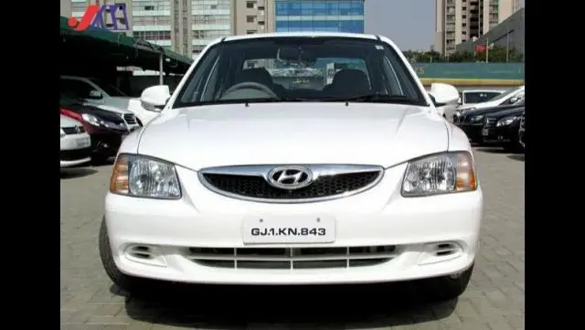 Hyundai Accent Executive 2011