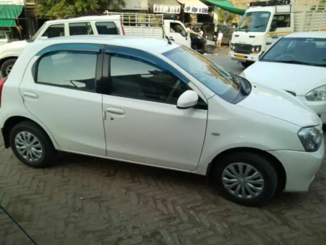 Toyota Etios Liva GD 2014