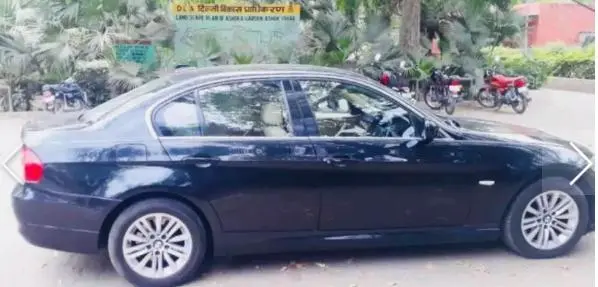 BMW 3 Series 320d Highline Sedan 2010