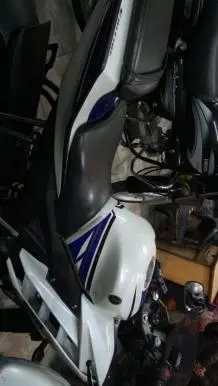 Yamaha YZF-R15 2.0 150cc 2013
