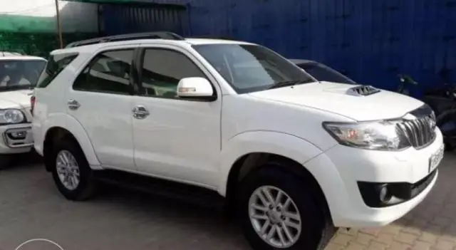 Toyota Fortuner 3.0 4x2 MT 2014