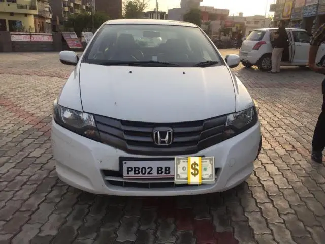 Honda City S i-VTEC 2009