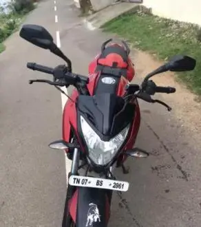 Bajaj Pulsar 200cc 2011