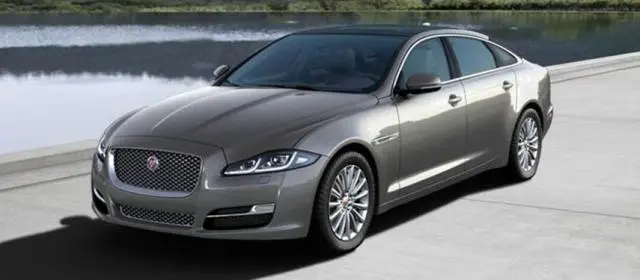 Jaguar XJ 3.0 L Portfolio 2015