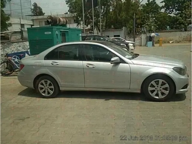 Mercedes-Benz C-Class 220 BlueEfficiency 2014