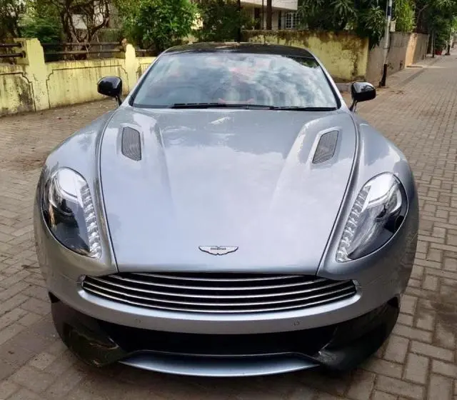 Aston Martin V8 Vantage Coupe 2016