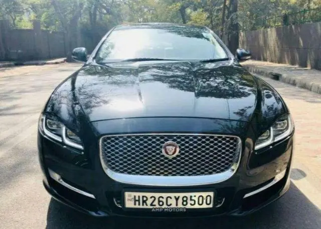 Jaguar XJ 3.0 DIESEL PORTFOLIO 2016