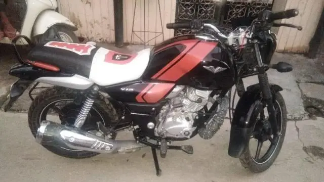 Bajaj V12 125cc 2017