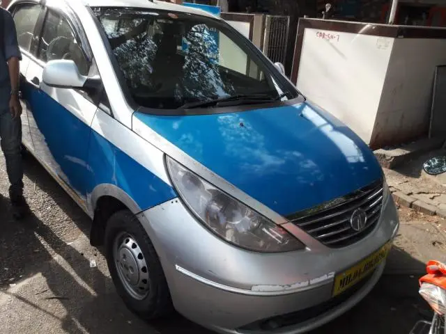 Tata Indica Vista LS Quadrajet 2012