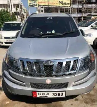 Mahindra XUV500 W8 2014