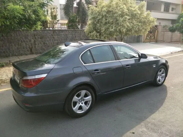 BMW 5 Series 520d 2009