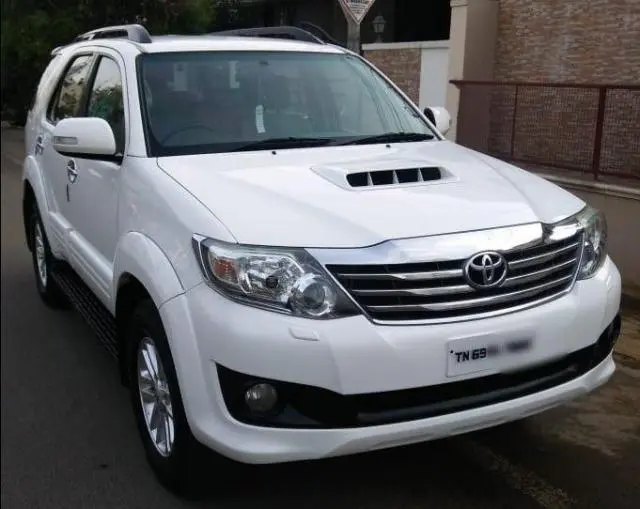 Toyota Fortuner 3.0 4X2 AT 2013