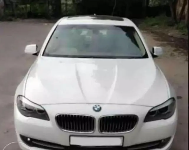 BMW 5 Series 520D LUXURY LINE 2011