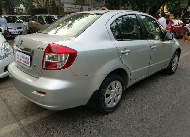 Maruti Suzuki SX4 VXi 2011