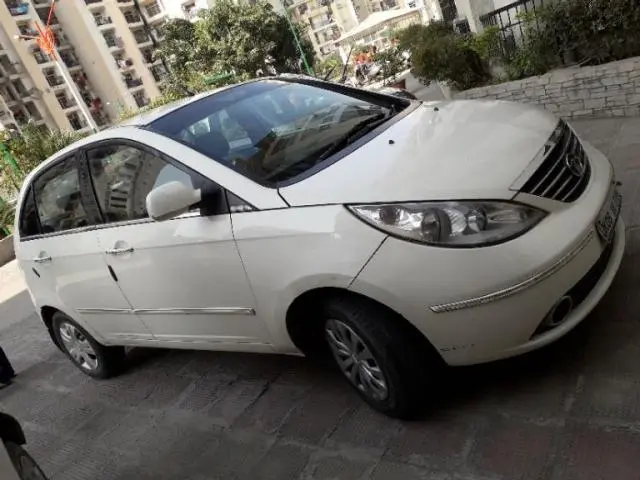 Tata Indica Vista VX Quadrajet 2011