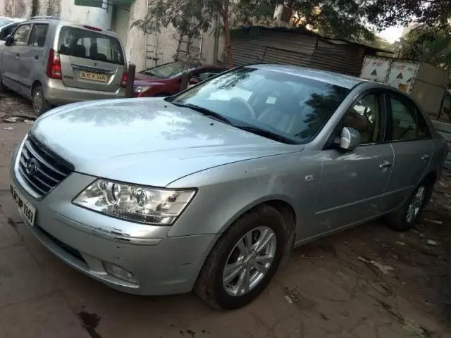 Hyundai Sonata Embera 2.0 CRDi MT 2009