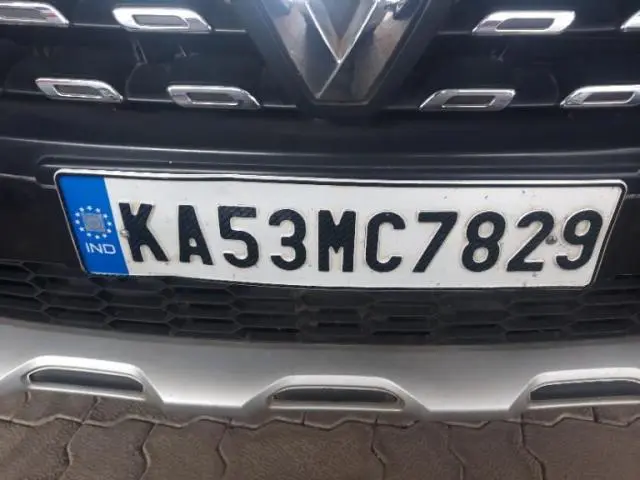 Renault Lodgy 110 PS RXZ 7 STR STEPWAY 2016