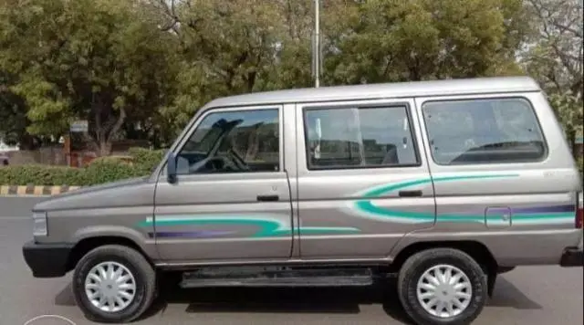Toyota Qualis FS B4 2000