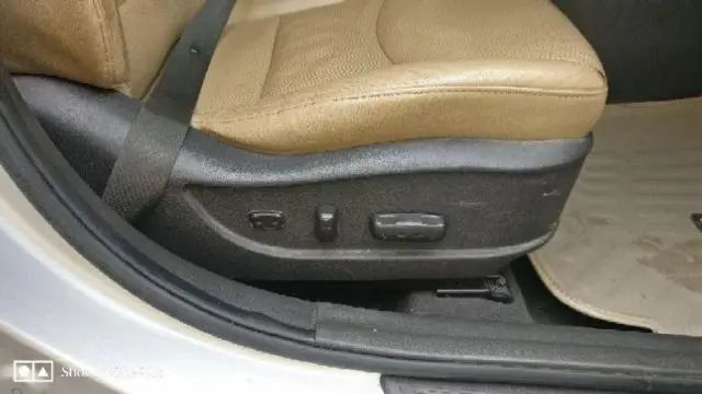 Hyundai Neo Fluidic Elantra 1.6 SX MT CRDi 2013