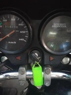 Hero CD Deluxe 100cc 2006