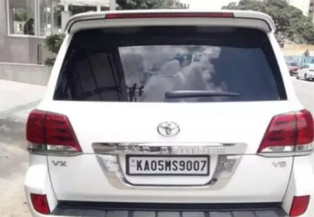 Toyota Land Cruiser LC200 VX 2011
