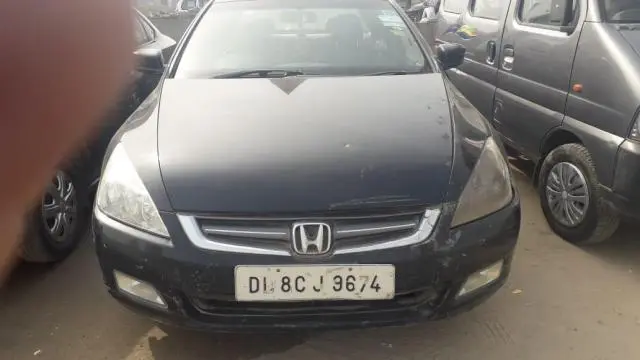Honda Accord 2.4 i-VTEC MT 2004