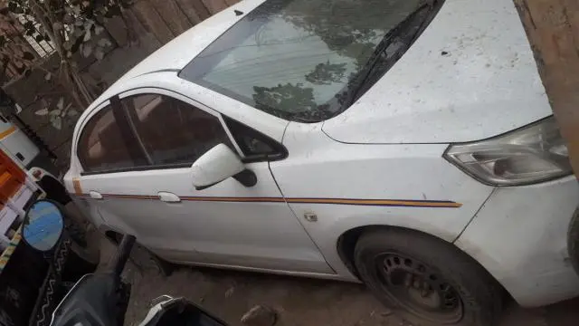 Chevrolet Sail 1.3 LS 2014