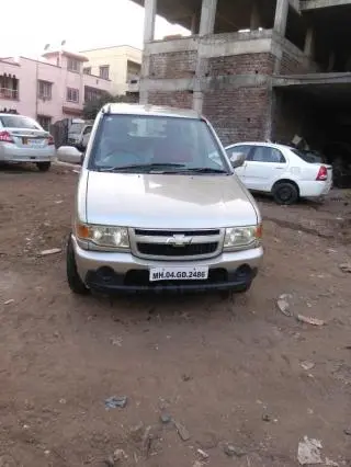 Chevrolet Tavera NEO 3 LS 7 STR BS IV 2014