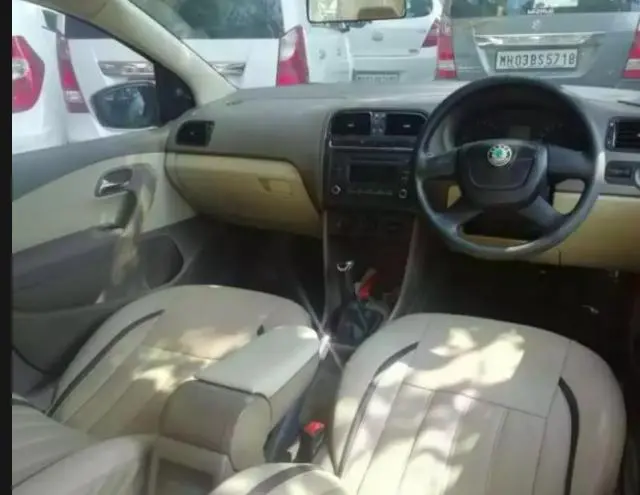 Skoda Rapid AMBITION 1.6 TDI CR MT 2013