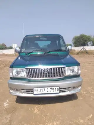 Toyota Qualis 2.4D RS 2005