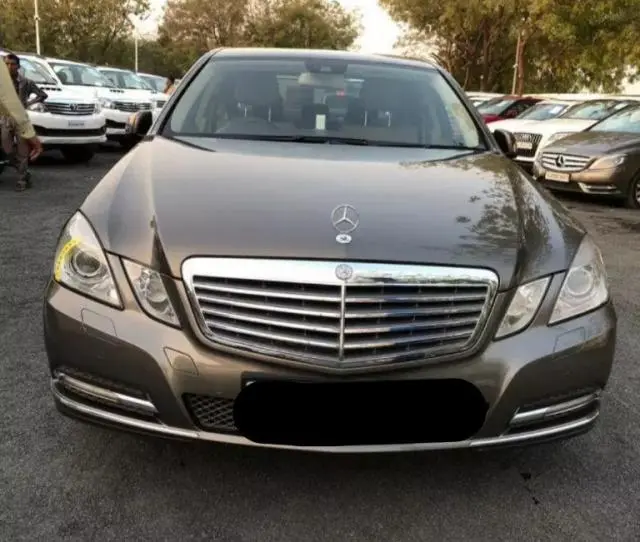 Mercedes-Benz E-Class E 250 CDI Avantgarde 2012