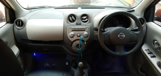Nissan Micra XV P 2011