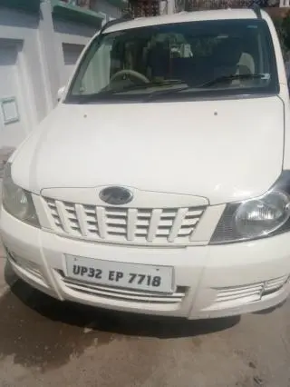 Mahindra Quanto C2 2012