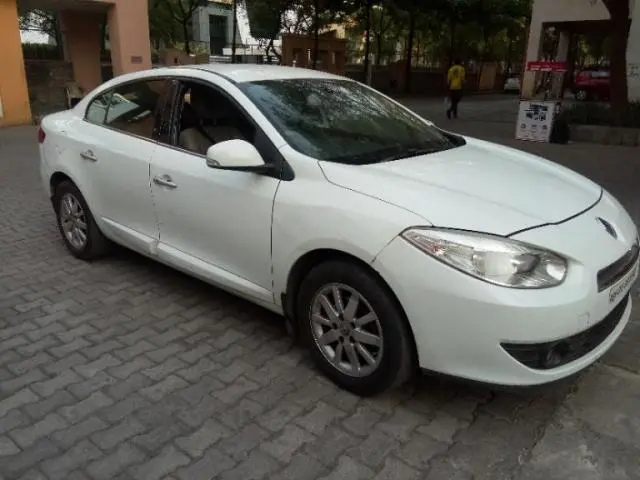Renault Fluence E4 D 2011