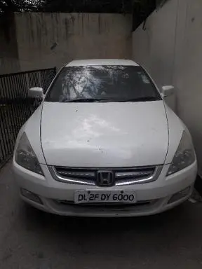 Honda Accord 2.4 VTi-L MT 2005