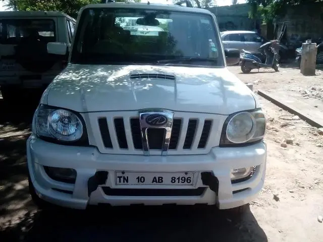 Mahindra Scorpio VLX 2WD BSIII 2011
