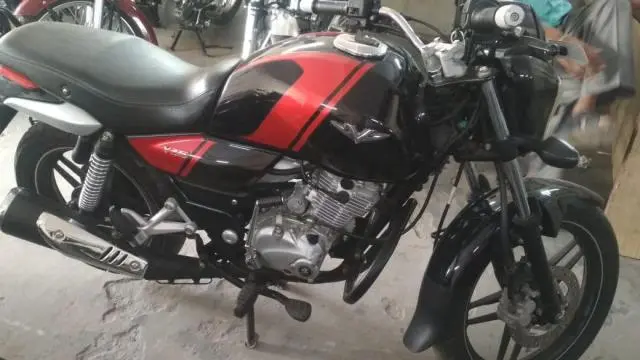 Bajaj V15 150cc 2017