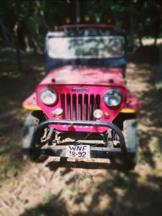 Mahindra Jeep Classic 2000