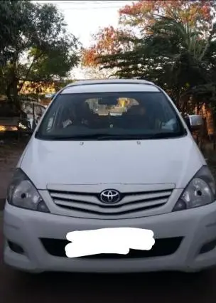 Toyota Innova 2.5 VX 8 STR BS IV 2011