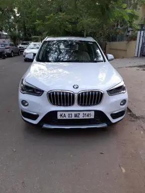 BMW X1 sDrive20d xLine 2016