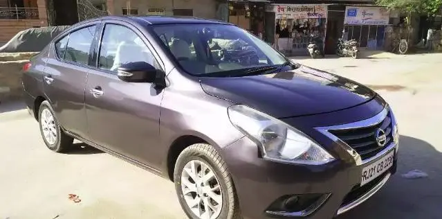 Nissan Sunny XV Diesel 2015