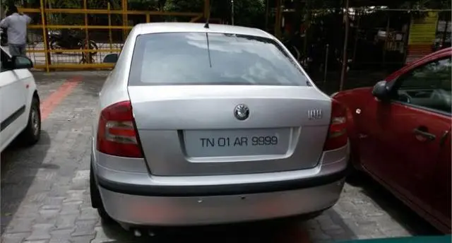 Skoda Laura ELEGANCE 2.0 TDI CR AT 2007