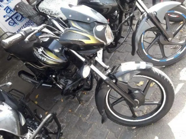 Bajaj Discover 100cc 2013